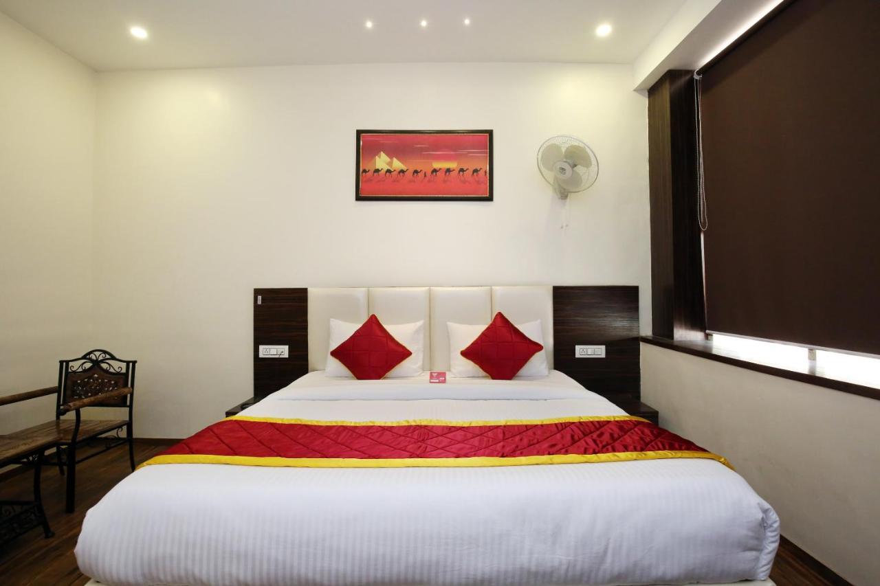 Oyo 9159 Hotel Royal Woodslark Zirakpur Exterior foto